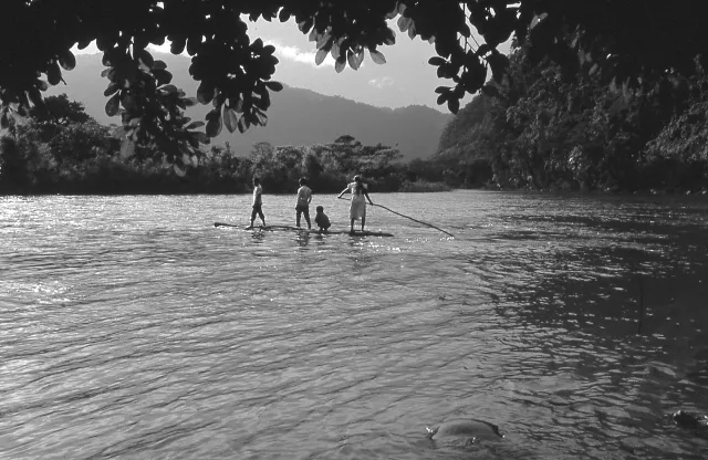 Fotografía etnográfica blanco y negro 08